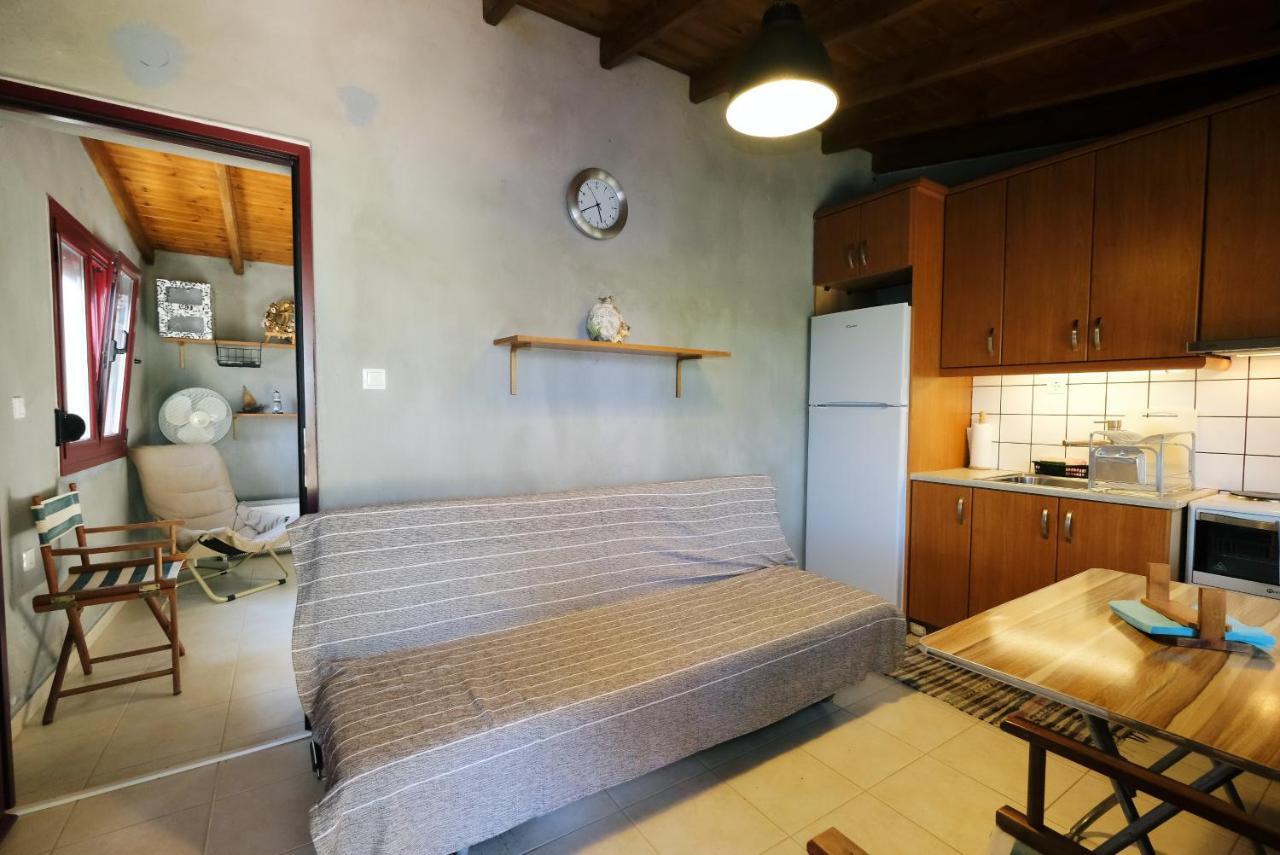 Villa Limnos Stone House Kalliopi Esterno foto